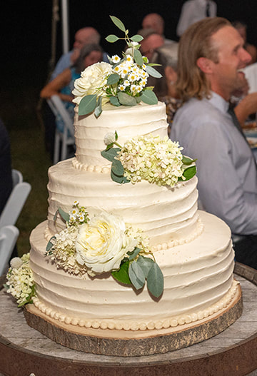 Wedding cake, wedding reception, florals