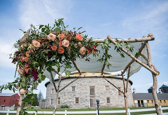 Florals, wedding, ceremony
