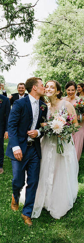 Couples portrait, bouquet, outdoor, wedding ceremony, wedding dress
