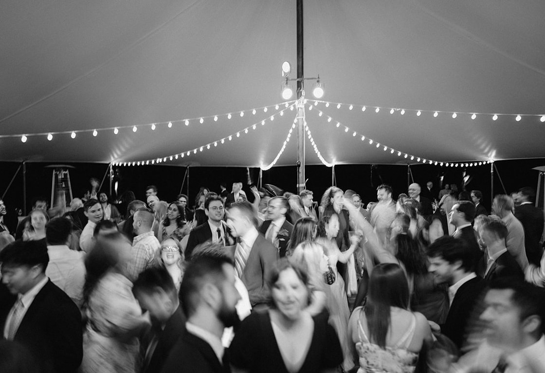 wedding, outdoor venue, guests, tent, dance