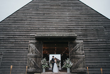 barn, wedding reception, couples portrait, florals
