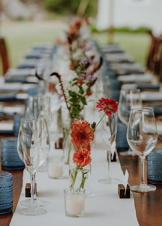 Wedding reception, tablescape, florals, glassware, seating