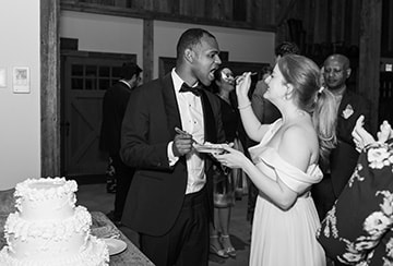cake, wedding reception, tablescape, bride and groom