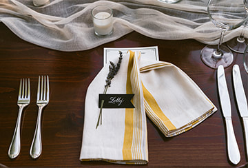 Place setting with menu