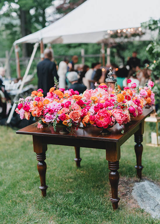 florals, wedding reception, tent, tablescape